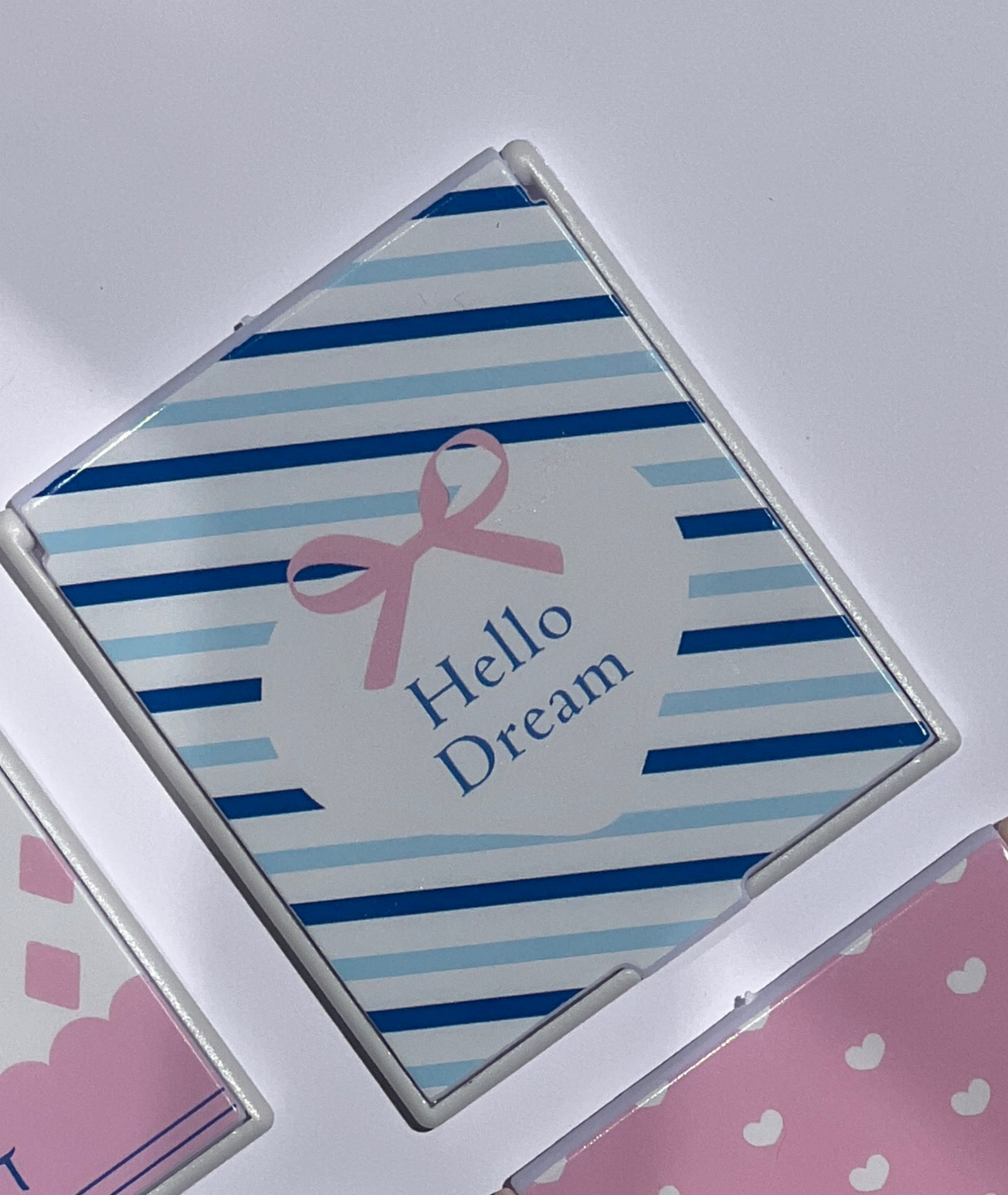 آینه پینترستی طرحHello dream